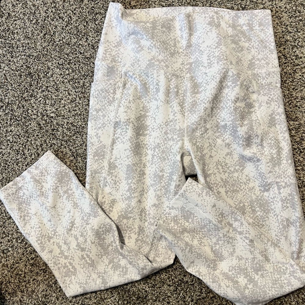 White leggings
